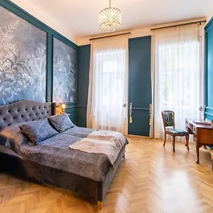 kastly-apartman.egerhotels.net/