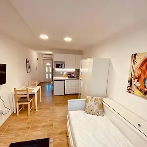 Harmony & Peace Szeged-2 Apartman